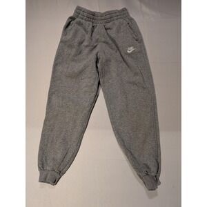 Nike Boys Club Fleece Gray Jogger Sweatpants Athletic Casual Comfort